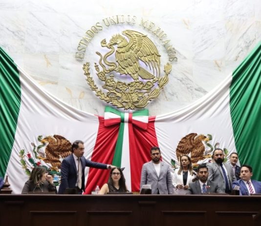 Congreso del Estado permite que padres decidan el orden de apellidos de sus hijos