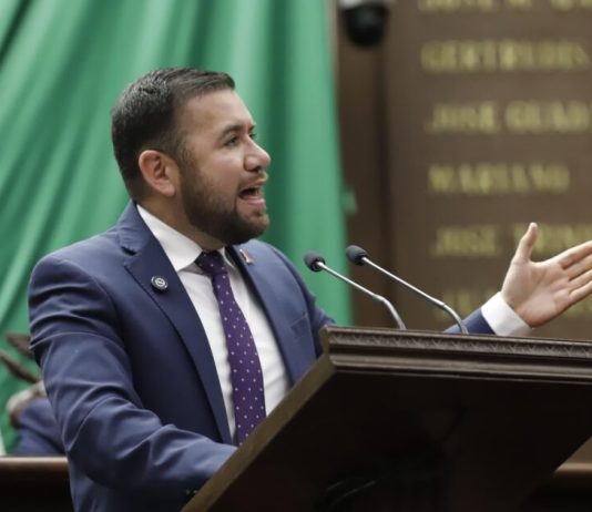 Propone Reyes Galindo vigilar el trabajo y la productividad de diputados